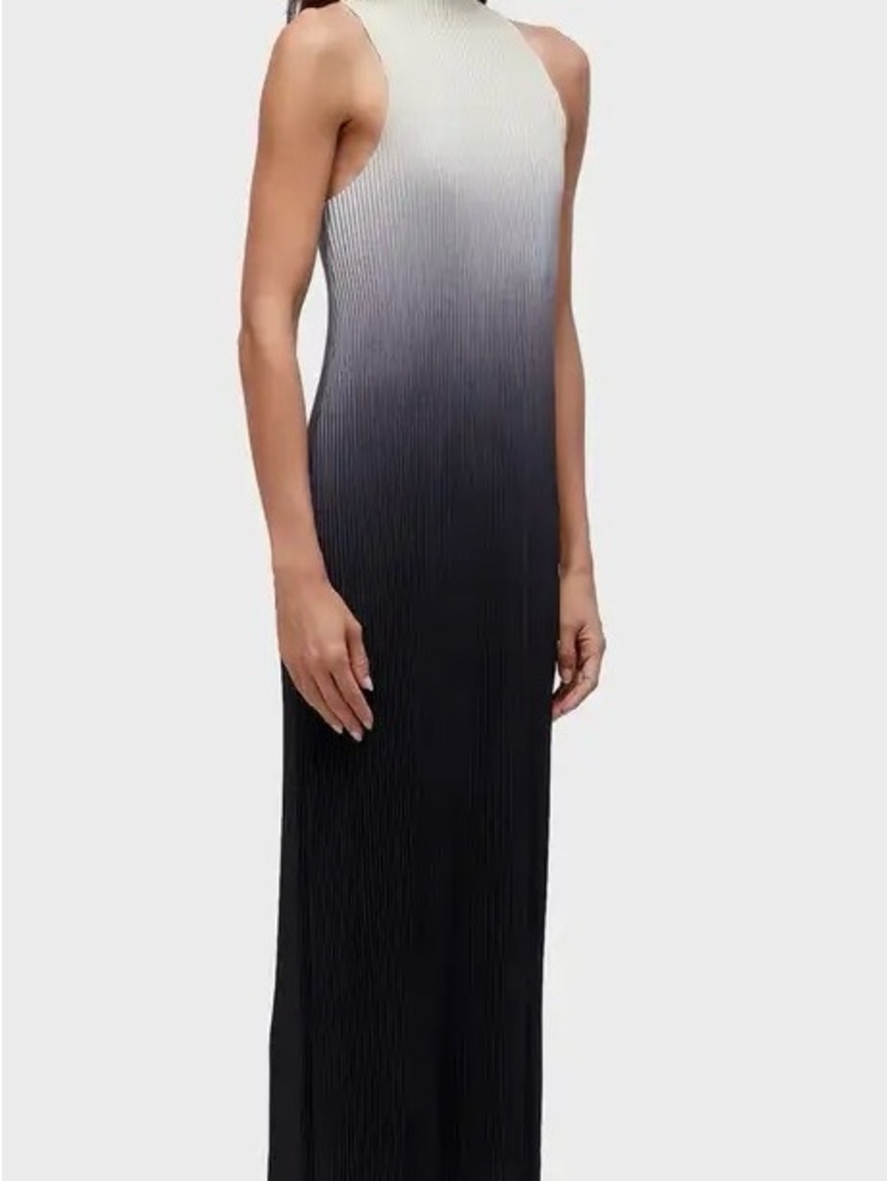 Sleeveless Ombre Maxi Dress in Black and White